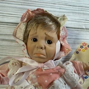 VTG 1996 Palm Pals Bean Bag Kids Funny Ugly Face Doll Stuffed Toy Collectible